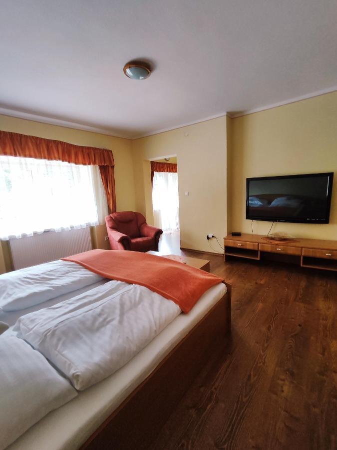 Chata Gatterhof Otel Banská Štiavnica Dış mekan fotoğraf