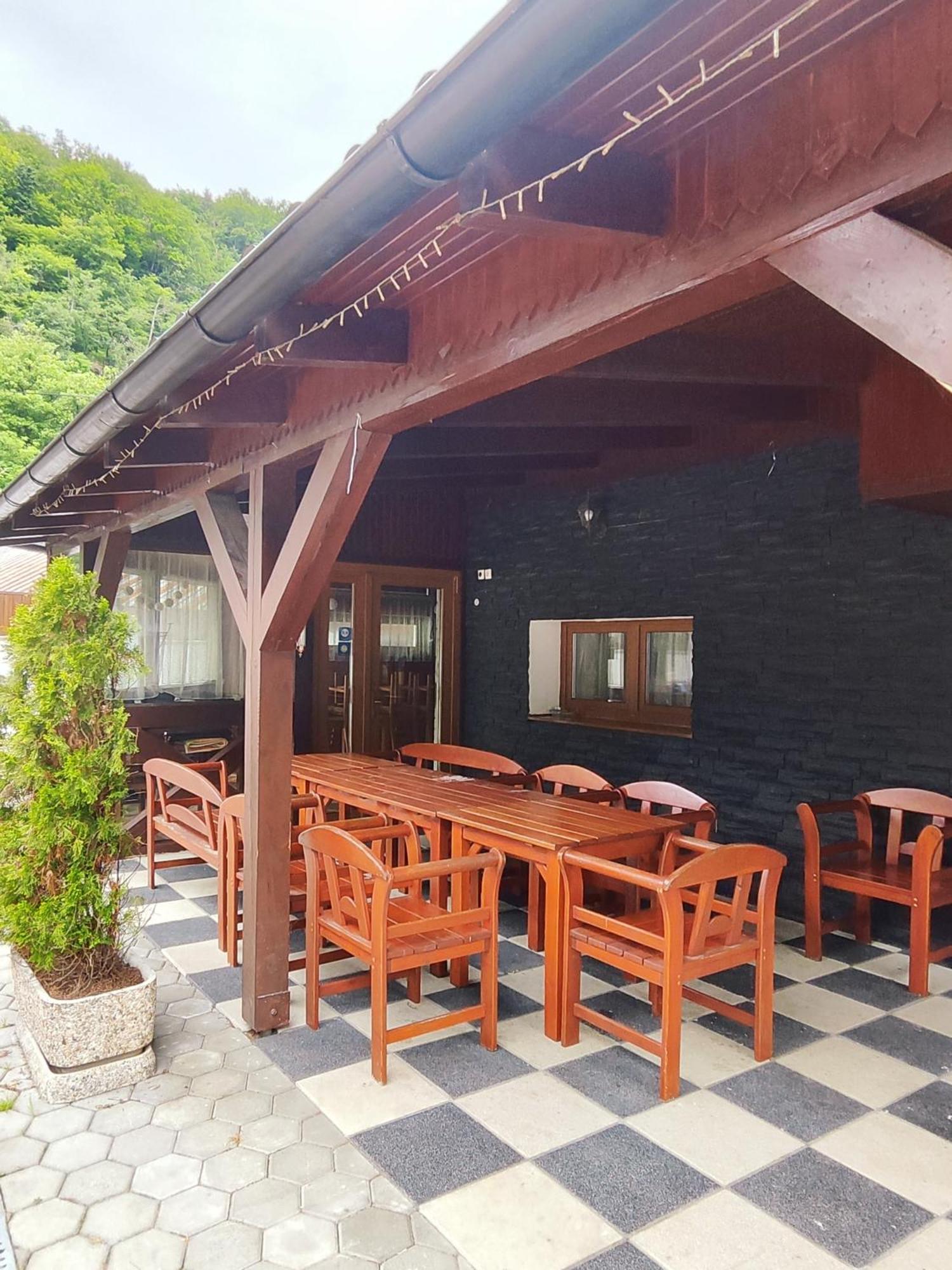 Chata Gatterhof Otel Banská Štiavnica Dış mekan fotoğraf